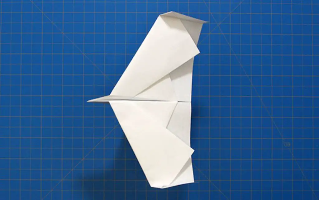 how-to-make-the-world-record-paper-airplane-for-distance-paper