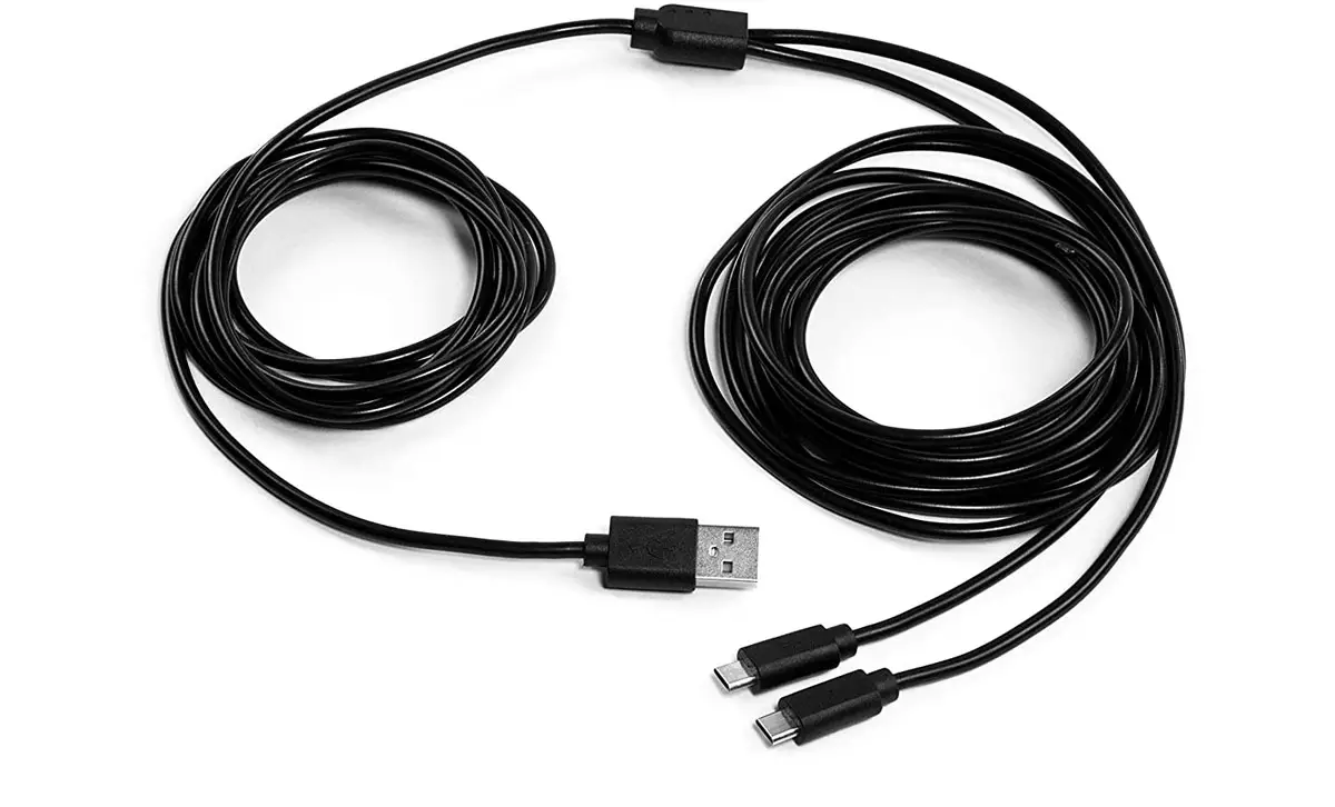 PS5 accessories - cable