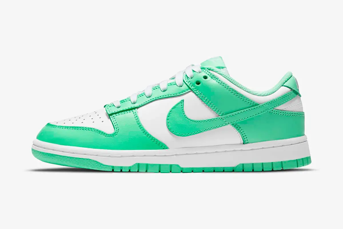 nike dunk low green glow