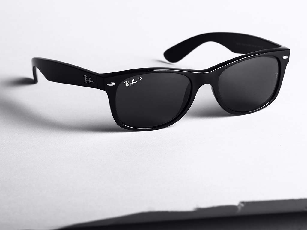 Ray ban умные очки. Ray ban Smart Glasses. Очки Ромео r23669. Очки Dior diorflag2. Dior homme очки солнцезащитные.