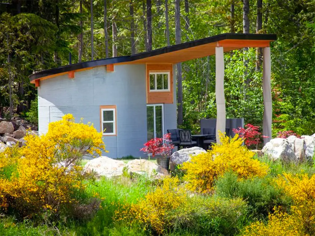 the-fibonacci-house-is-the-first-fully-3d-printed-home-on-airbnb