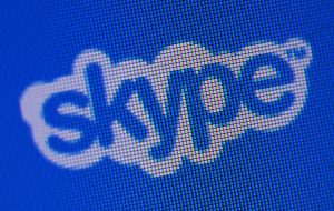 skype shuts down