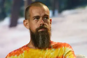 Jack Dorsey Bitchat Bluetooth messaging app