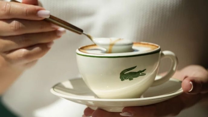 Lacoste Café