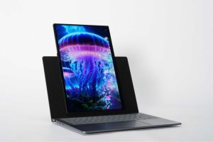 Laptop With Rotating Display