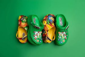 crocs x M&Ms