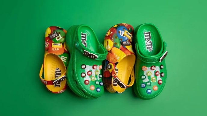 crocs x M&Ms